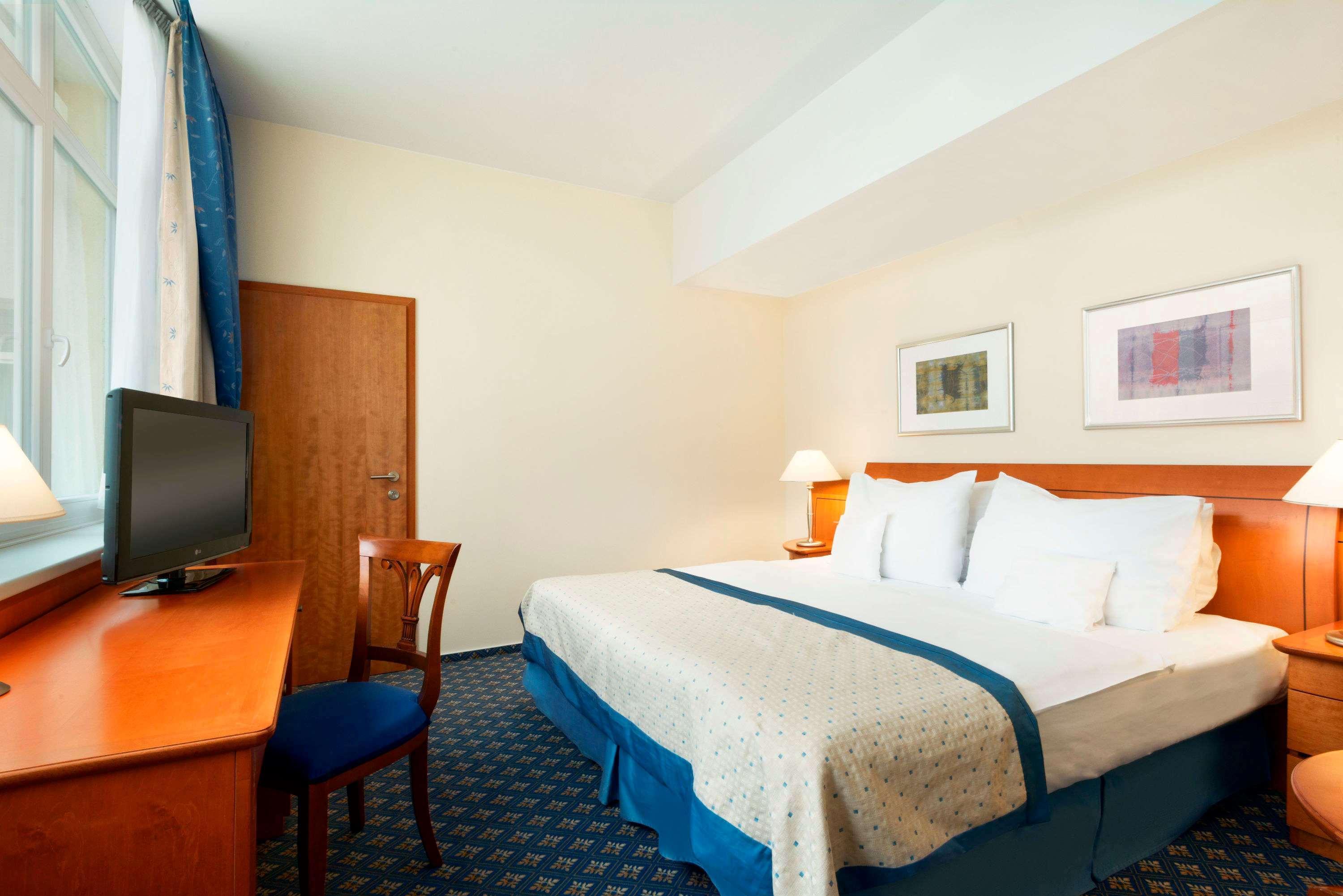 Ramada Centre 4* Prag